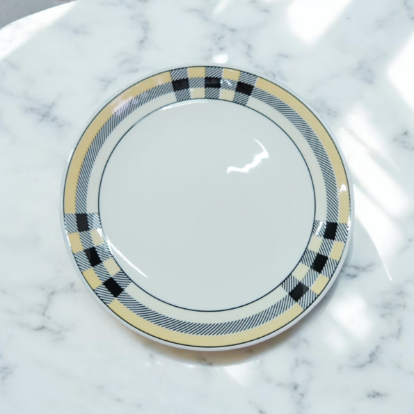 PLATO CERAMICA PANDO DISEÑO BURBERRY